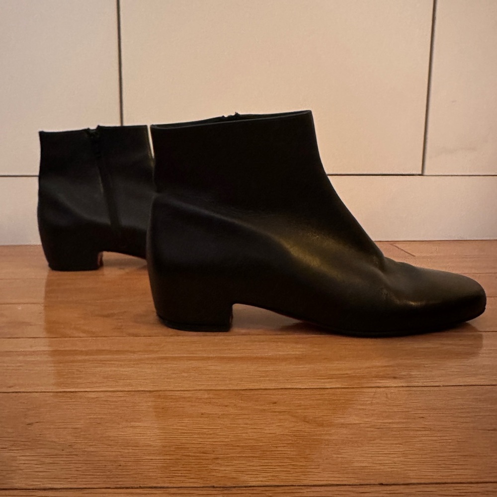 Christian Louboutin Flat Black Leather Ankle Bootie, 39